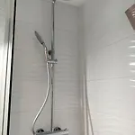 Appartement Climatisé Rez De Jardin 150m Boucanet *