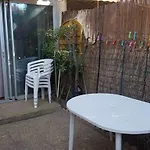Climatisé Rez De Jardin 150m Boucanet Appartement Le Grau-du-Roi
