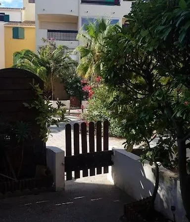 Apartment Climatise Rez De Jardin 150m Boucanet *